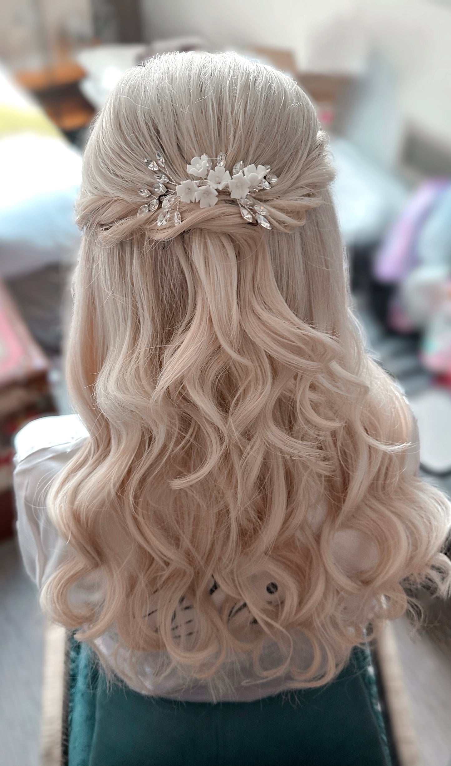 Isla Bridal Hair Clip