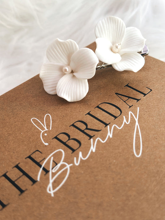 Daphne Floral Hair Clip