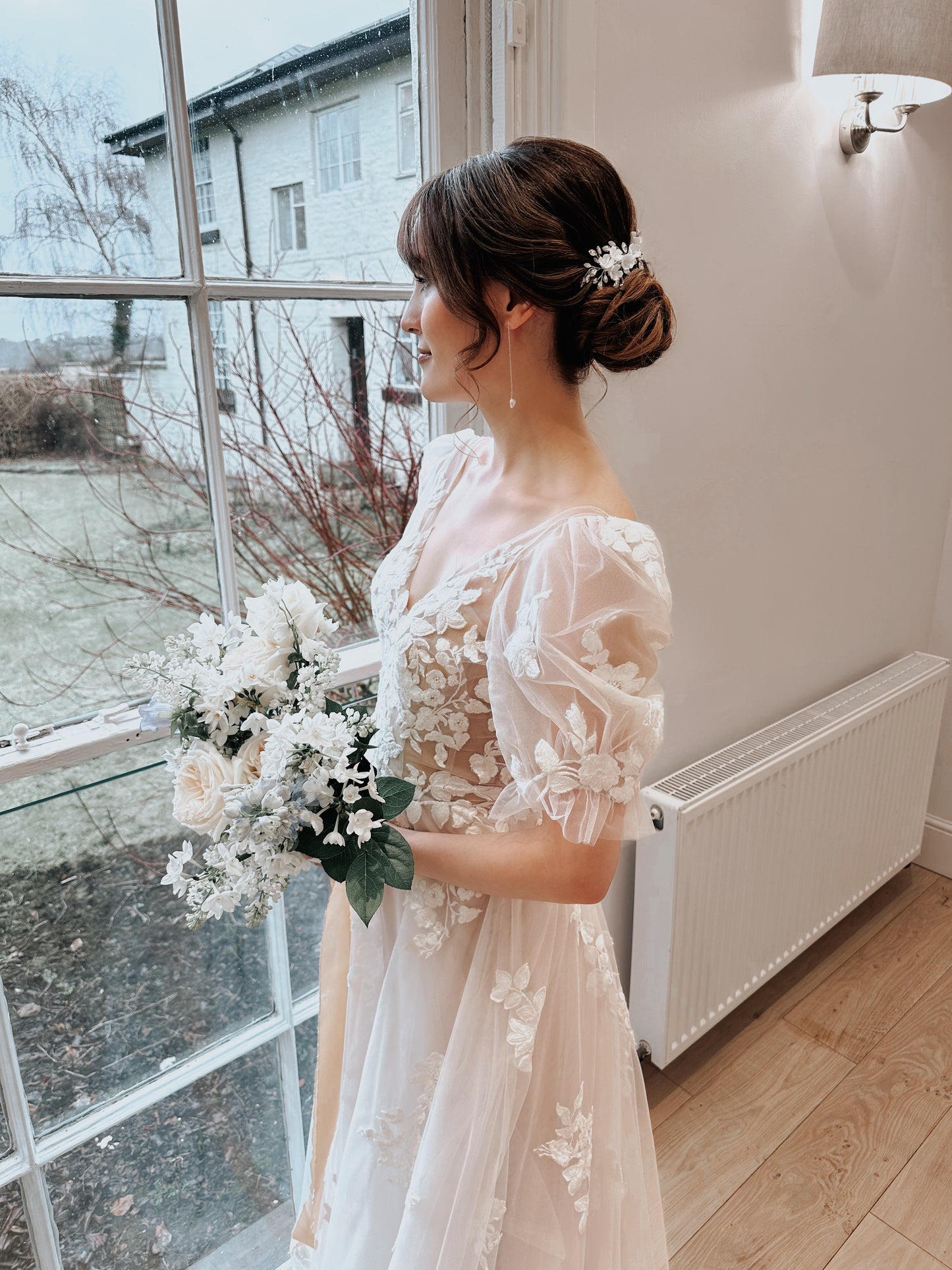 Isla Bridal Hair Clip
